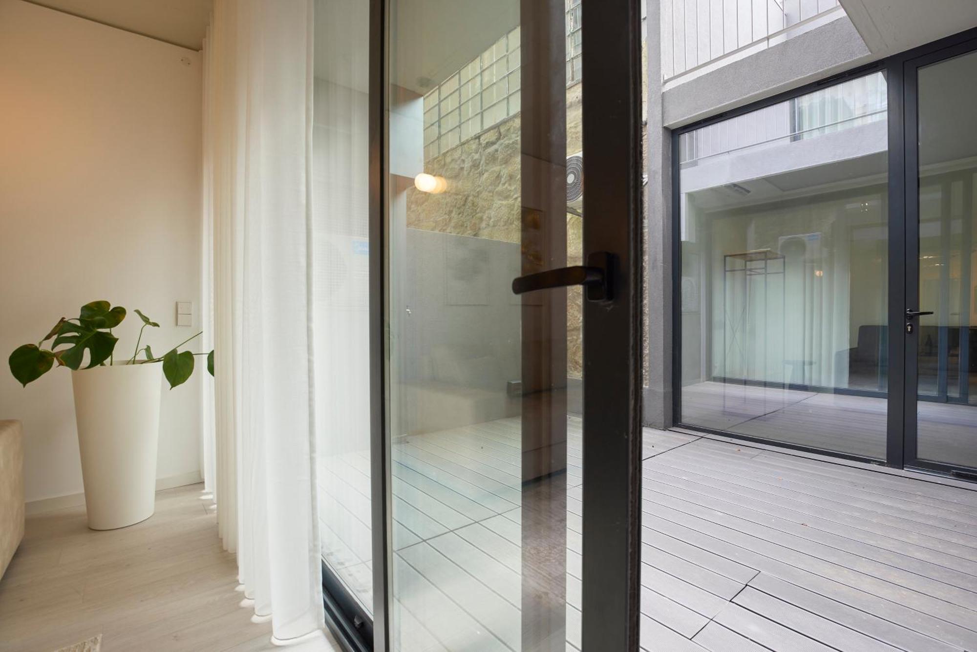 Apartment Flh *